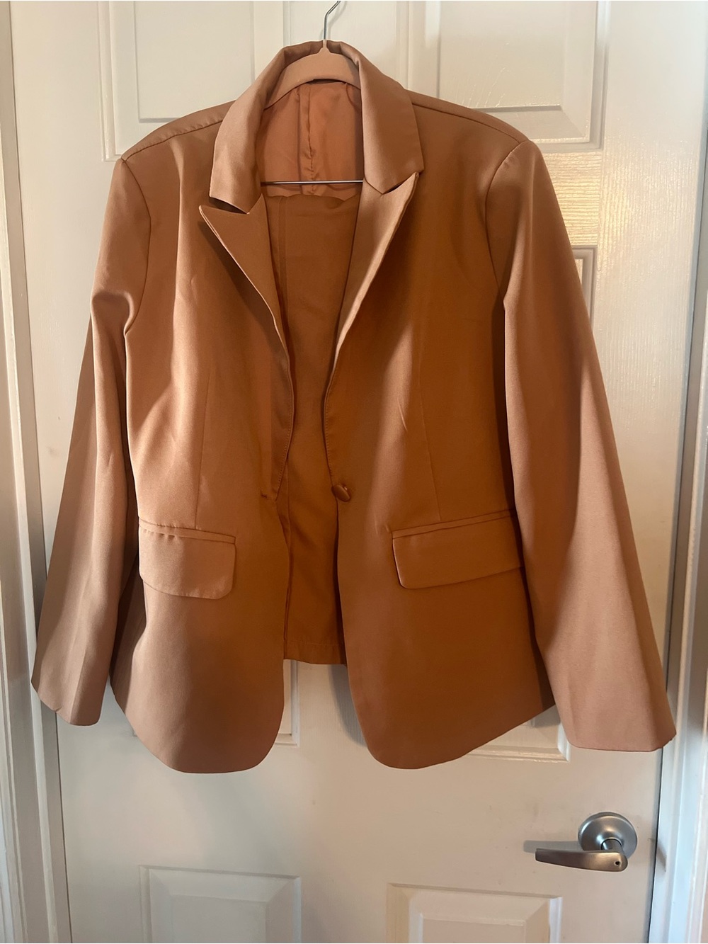 Camel Two-Piece Blazer and Wide-Leg Pant Suit XL